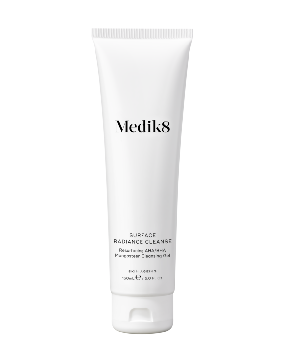 Medik8 Surface Radiance Cleanse Очищуючий гель для обличчя з AHA-кислотами, 150 мл